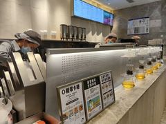 -喜茶(北京华贸购物中心店)