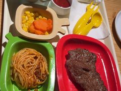 -菲滋意式餐厅(加州阳光二店)