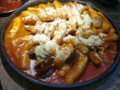 海鲜芝士炒年糕-MI WU FACTORY米屋美食工厂餐厅(绿地店)