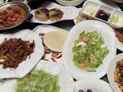 -凤凰园烤鸭店·唐山菜·传承花椒肉(老唐丰路店)