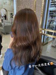 -苏奇发型·烫发染发