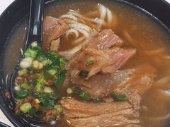 -章记香港仔鱼蛋王(西洋菜街店)