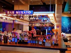-星巴克臻选(上海合生汇1F店)