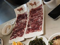 -左庭右院鲜牛肉火锅(浦江欢乐颂店)