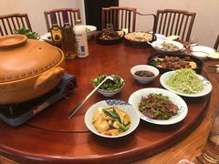 -忆江南·临江鱼馆