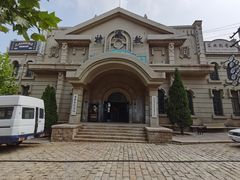 -清风小镇闯关东影视基地