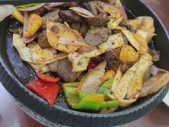 -撒拉人家.酸菜牦牛肉火锅