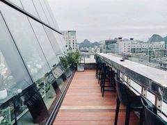 -四月吧餐厅(正阳步行街店)