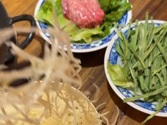 -旧街市鲜货老火锅(大光路店)