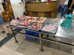 -标记美食新鲜猪杂(兴南大道店)
