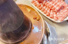 Suni Te Bai Cao Bei Gao Yang Rou