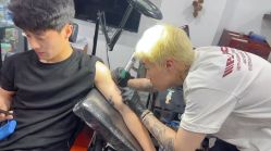 -龙之吻专业刺青·手工耳洞·纹身去色