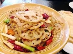 大碗藕片-湘肠香火锅店(团结湖店)
