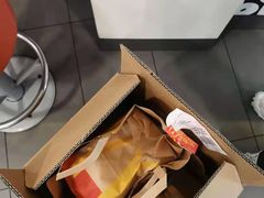 -麦当劳(外高桥DT店)