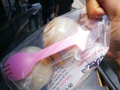 -蜜蜂小象·榴莲千层蛋糕(时代汇11栋店)