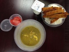 黄金猪排咖喱饭套餐-绿柠食堂(北外滩店)