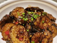 -八府香鸭·啫啫煲(华山路店)