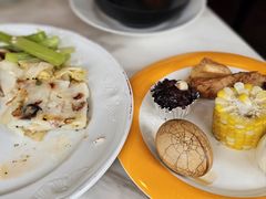-深圳富苑皇冠假日套房酒店