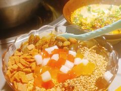 -钢管厂五区小郡肝串串香火锅(梅川路店)