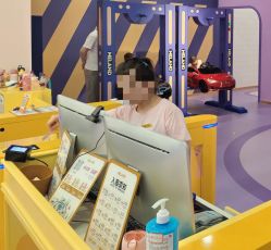 -meland·儿童乐园·游戏厅娃娃机·电玩Xbox(成都合生汇店)