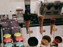-VENCHI 闻绮(上海佛罗伦萨小镇店)