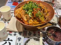 -成都你六姐·牛肉冒菜·麻辣香锅(长泰广场店)