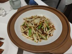 -湘阅•威海海鲜•湖南味道(华宝店)