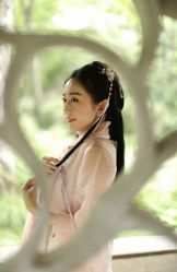 -一揽芳华汉服旗袍体验馆(拙政园店)