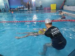 -阳光国际游泳培训基地