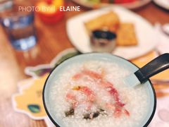 皮蛋瘦肉粥-必胜客(打浦桥日月光店)