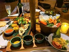 -三亚艾迪逊酒店·海滩烧烤 BARBACOA·现场乐队·浪漫晚餐·烧烤海鲜