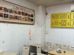 -三身人金新肠粉(丹霞店)
