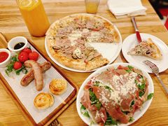 -城市大道红炉披萨烘焙坊