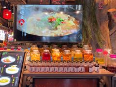 -头上红煨盐鸡·非遗院子餐厅