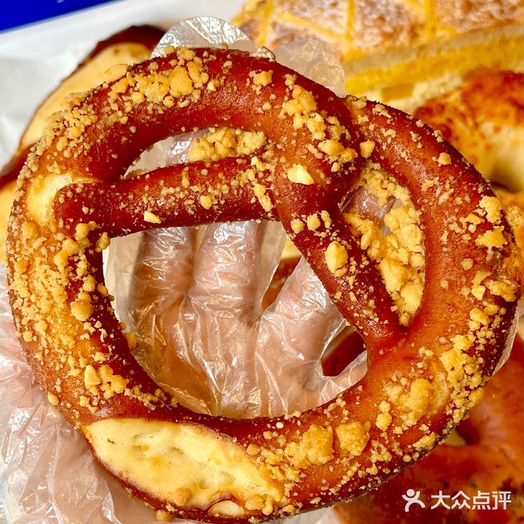 济南的巴黎贝甜终于来了！开业好多活动啊！