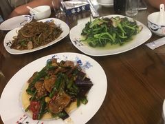 -缘来聚·徽菜名店(黄山宏村店)