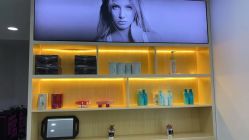-Coo Hair salon