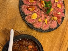 -炼火烤肉店