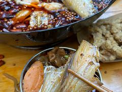 -鸿顺老铁锅美蛙鱼府(解放碑店)