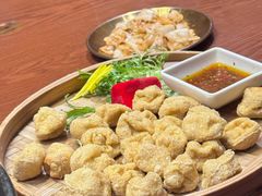 -老滇山寨•云南特色菜•地方菜•民族风情歌舞表演(金碧店)