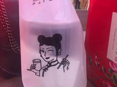 餐具摆设-沪上阿姨·精选茶饮(合生广场店)