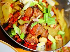 干锅腊肉莴笋-湘辣欢·湖南家常小馆