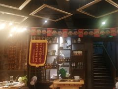 -顶顶汤火牛排火锅·经典铜锅涮肉