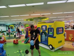 -孩子王童乐园(天津远洋乐堤港店)