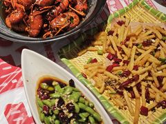 -肥肥虾庄·金牌油焖大虾(杨园滨江时代walk店)