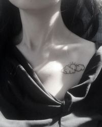 锁骨-怪咖纹身刺青