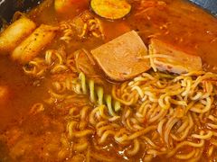 -WOW LUCKY创意韩料(龙阳广场店)