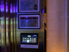 -温莎KTV(珠江路店)