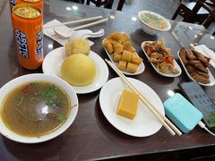 -聚德华天护国寺小吃(甜水园店)