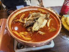 川香牛油牛杂煲-谢大牛馆·中式卤牛排(老店)